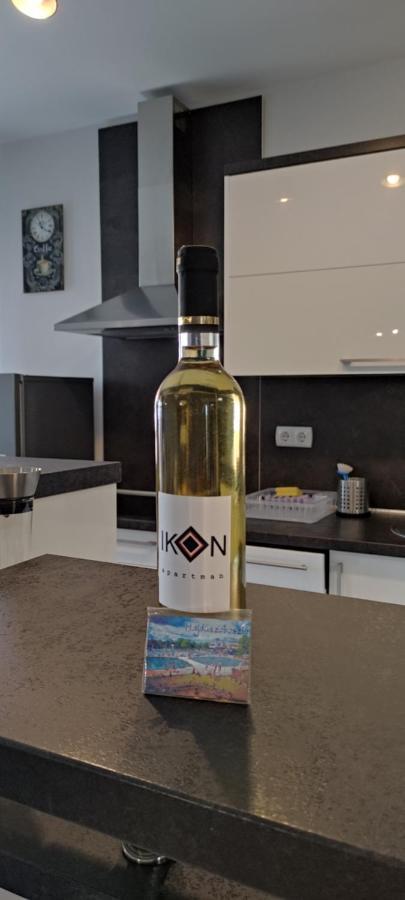 Ikon Apartman Hajdúszoboszló Екстериор снимка