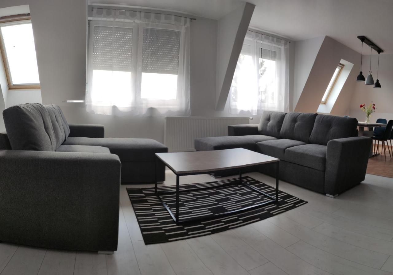 Ikon Apartman Hajdúszoboszló Екстериор снимка