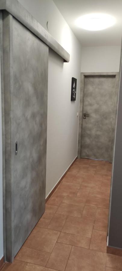 Ikon Apartman Hajdúszoboszló Екстериор снимка