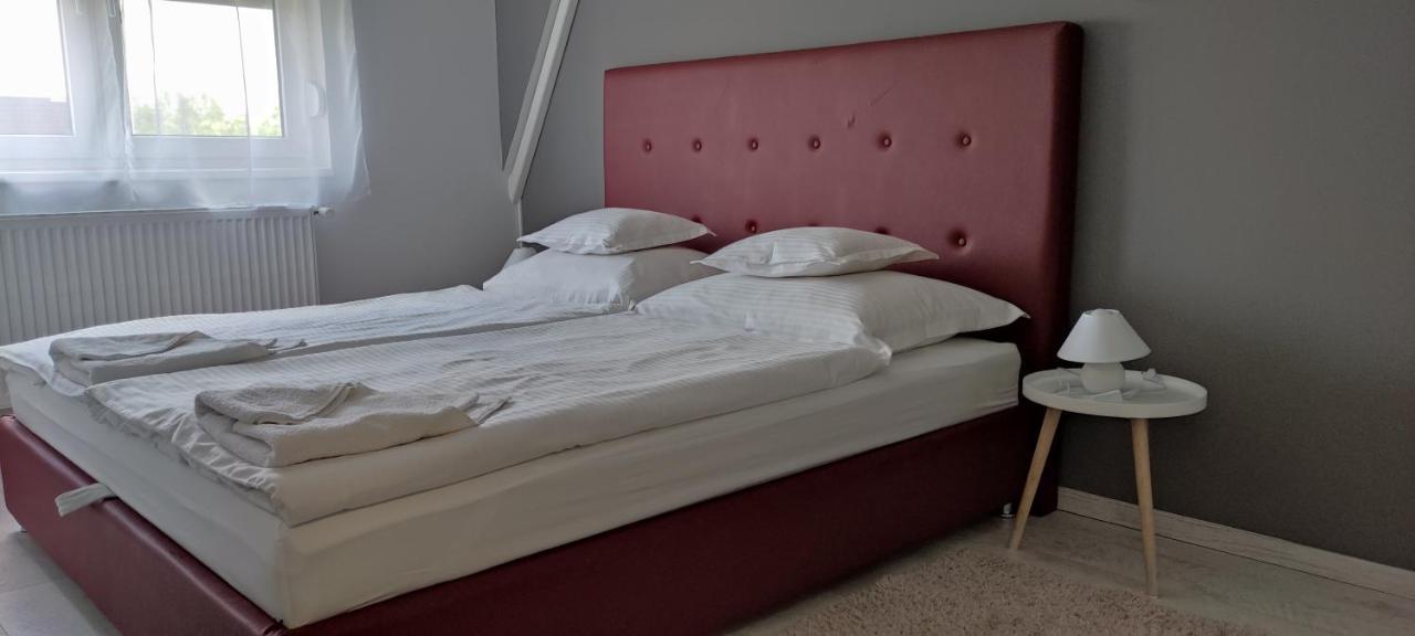 Ikon Apartman Hajdúszoboszló Екстериор снимка